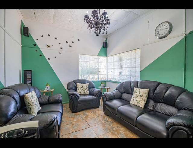 3 BEDROOM HOUSE FOR SALE IN GRAAFWATER